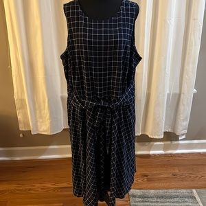 Woman’s plus size dress